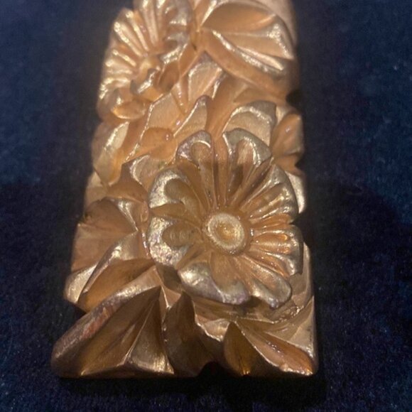 Vintage Bakelite Floral Bar Brooch - Picture 5 of 10